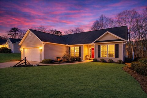 132 Fledgling Way sold home in Cardinal Woods, Easley, SC