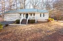 324 Fox Run Road sold home in Walhalla, SC