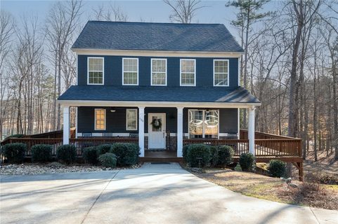 1120 Bay Drive sold home in Treasure Bay, Fair Play, SC