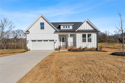Tbd Split Oak Circle active home in Cross Creek Plantation, Seneca, SC