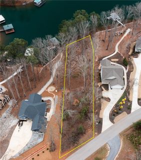 Lot 17 Retreat Pointe Road active home in Peninsula Pointe South, West Union, SC