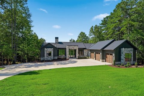 625 Cliffs Vista Parkway active home in Cliffs At Keowee Springs, Six Mile, SC