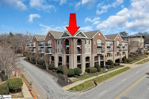 Previously sold for $726,000
