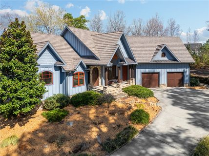 134 Ellenburg Creek Road active home in The Reserve At Lake Keowee, Sunset, SC