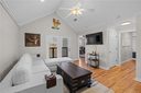 433 Harts Cove Way sold home in Seneca, SC
