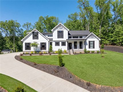 Homes in Royal Oak Shores, Anderson