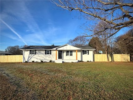 202 Hwy 187 S Highway pending home in Westgate, Anderson, SC