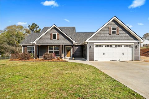 210 Oxmoor Drive sold home in Stonehaven, Anderson, SC