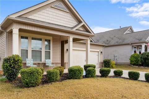 120 Rossmoor Court active home in Pennington Farms, Anderson, SC