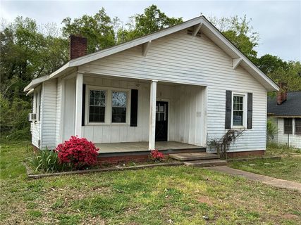 14 Ames Street Street sold home in Utica, Seneca, SC