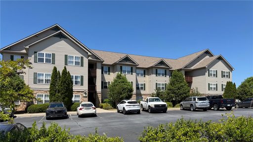 1133 Harts Ridge Drive active condo in Harts Cove, Seneca, SC
