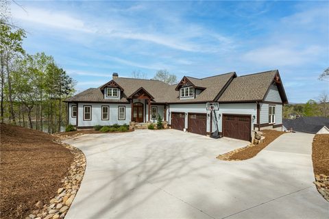 Homes in Highland Shores At Lake Keowee, Salem