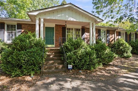215 Arcadia Drive sold home in Towne Creek Cov, Anderson, SC