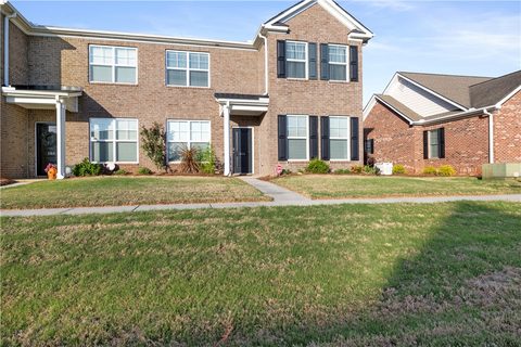104 Village Main pending home in Northmede, Anderson, SC