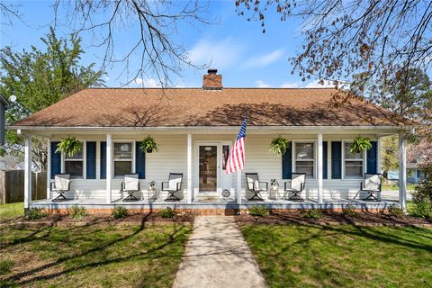 125 Court Drive sold home in Oak Creek, Easley, SC