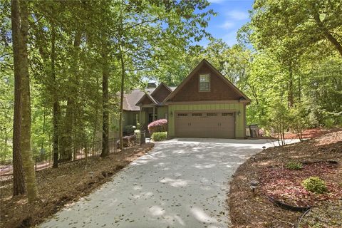 215 Inlet Pointe Drive sold home in Inlet Pointe Cove, Anderson, SC