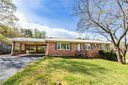 402 Maple Avenue sold home in Seneca, SC