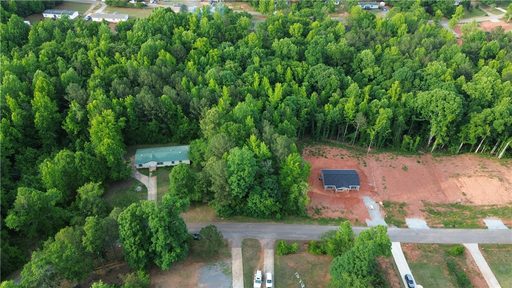 215 Meadow Hill Drive pending lot in Meadow Hills, Anderson, SC