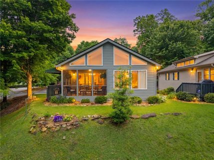 1230 Melton Road 104 active home in Backwater Landing, West Union, SC