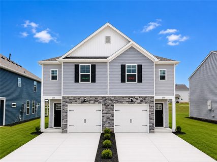 623 Seaborn Circle active townhome in Champions Village At Cherry Hill, Pendleton, SC