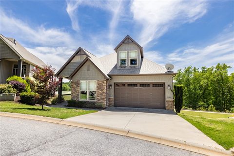 Previously sold for $525,000