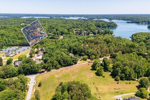Homes in The Woods At Keowee, West Union