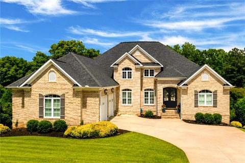 108 Worsham Lane pending home in Lakeridge, Anderson, SC