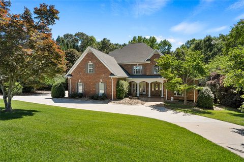 200 Graylyn Drive sold home in Graylyn, Anderson, SC