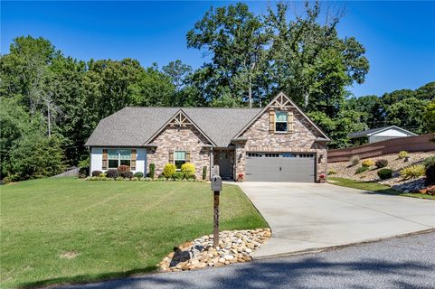 Homes in Sherwood Forest, Anderson