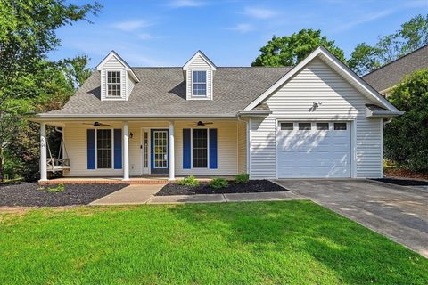 101 Grand Oak Circle pending home in Heritage Oaks, Pendleton, SC