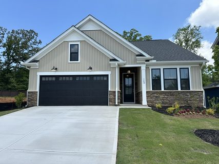 110 Arbor View Lane active home in Eagle Creek, Central, SC
