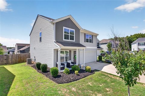 Homes in Village At Glenwood, Anderson
