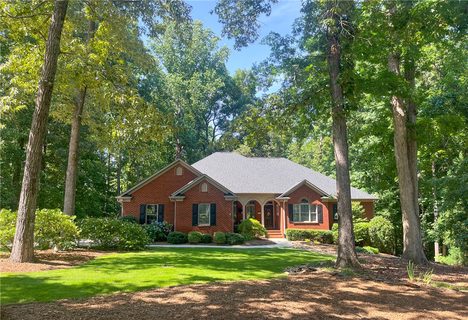 Homes in Stillwater, Seneca
