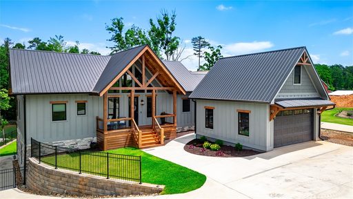 Homes in Janda Hill On Keowee, Seneca