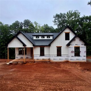Homes in Hanover (Anderson), Anderson