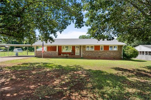 Homes in Belle Meade, Anderson