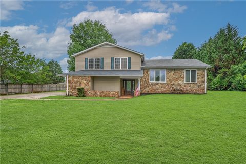 Homes in Timbrooke, Easley