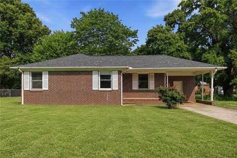 700 Woodmont Circle sold home in Homeland Park, Anderson, SC