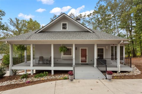 2 Lookout Lane active home in Keowee Key, Salem, SC