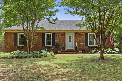 Previously sold for $318,000