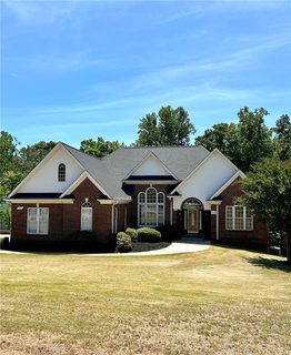Homes in Top Sail Bay, Anderson