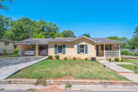 412 Sanders Street active home in Earle Heights, Anderson, SC