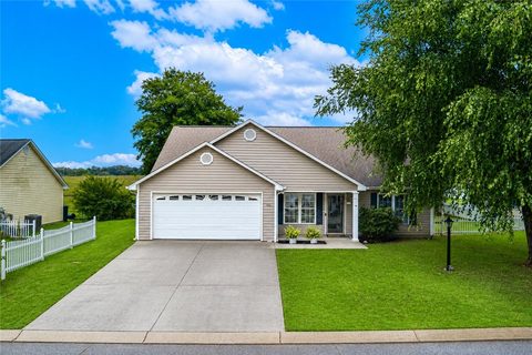 Homes in Ashwood, Anderson