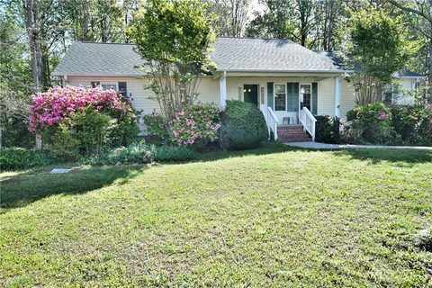 Homes in Branchwood, Liberty
