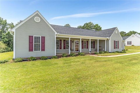 107 Groveland Court pending home in Wakefield, Anderson, SC
