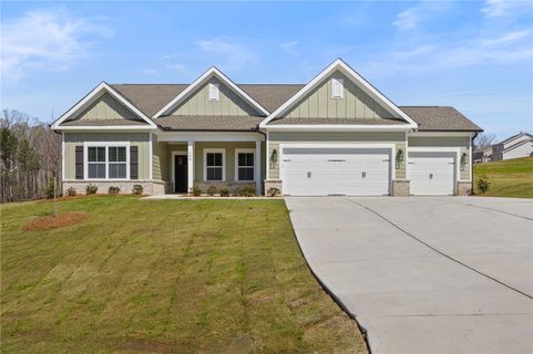 106 Nannies Circle pending home in Cherokee Knoll, Williamston, SC