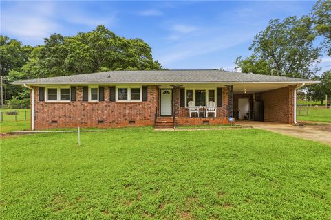 202 Edwards Drive pending home in Bellmeade Acres, Anderson, SC