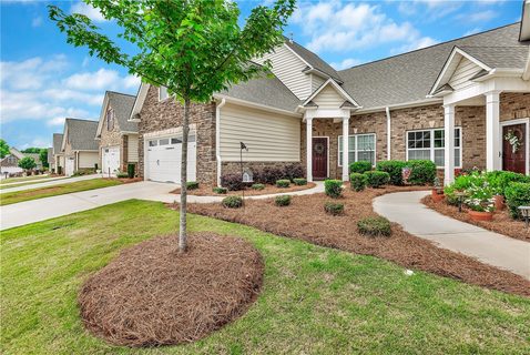111 Coosa Lane pending townhome in Willow Haven At Cobbs Glen, Anderson, SC