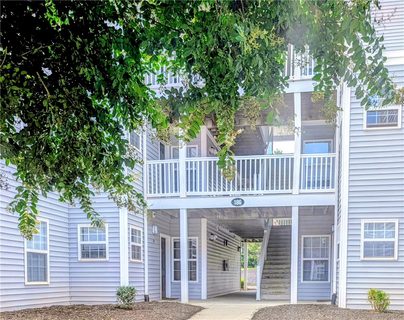 186 University Village Drive D active condo in University Village, Central, SC