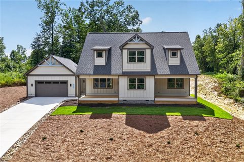 A home in Kensington Estates At Keowee